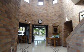 Hotel Tata Premium